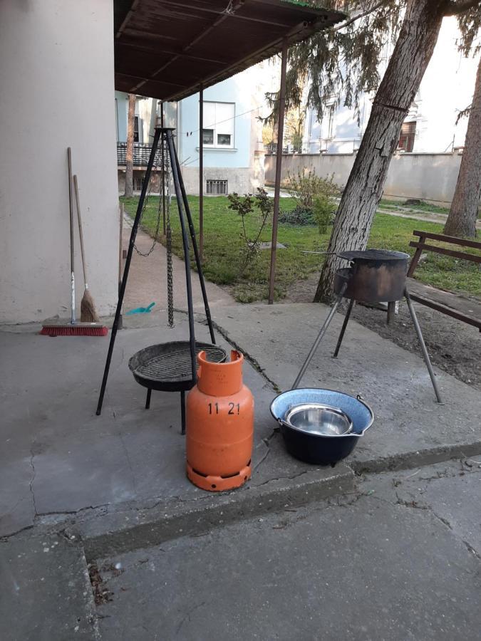 Apartman Kod Kestena Ossero Esterno foto