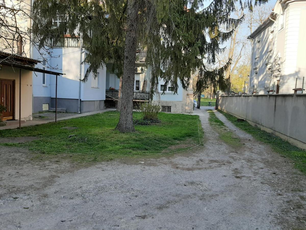 Apartman Kod Kestena Ossero Esterno foto
