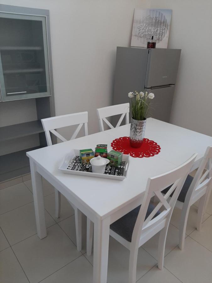 Apartman Kod Kestena Ossero Esterno foto