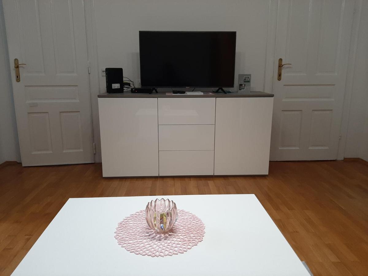 Apartman Kod Kestena Ossero Esterno foto